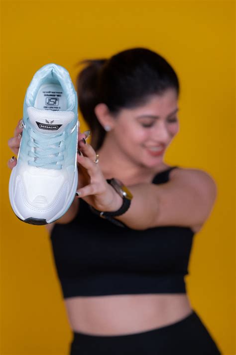 Indian Shoe Size Chart for Men and Women - The Ultimate Guide