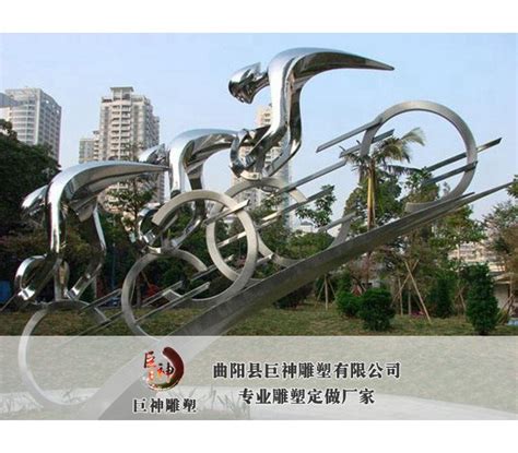 不锈钢人物雕塑-4