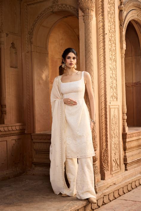 Sustainable Fashion for Every Body | Lea Clothing Co.