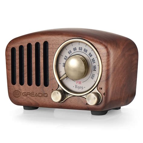 Greadio Vintage Walnut Wooden FM Radio with Old Fashioned Classic Style ...