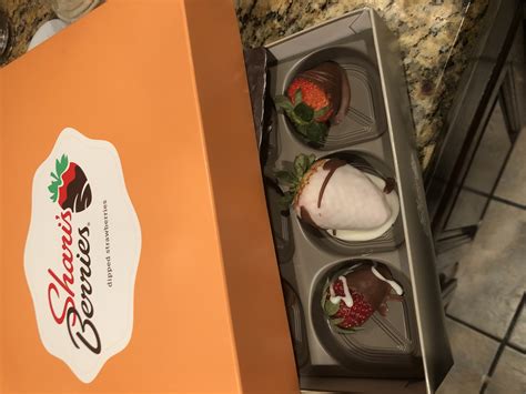 Shari's Berries Reviews - 1,510 Reviews of Berries.com | Sitejabber