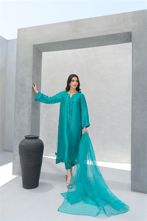 Aquamarine – Gurnazz Couture
