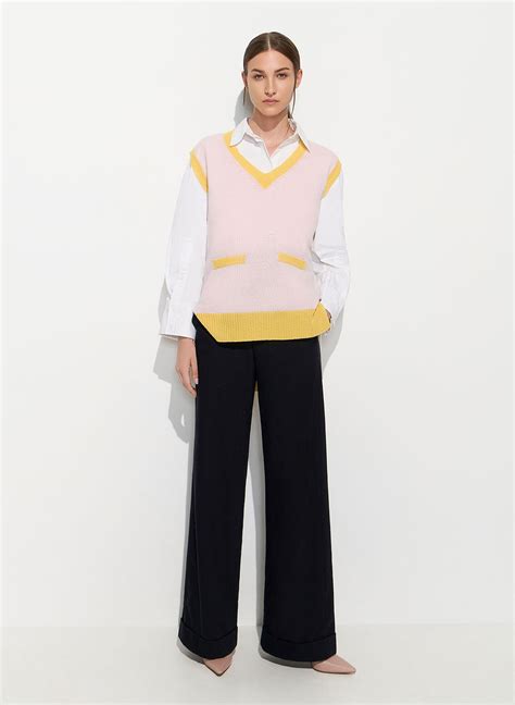 Nude Emmy Pointed-Toe Pumps - CHARLES & KEITH AR