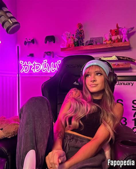 Dakota Kai Nude Leaks - Photo #2733808 - Fapopedia