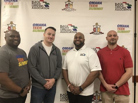 Teen Summit hosted by Black Police Officers Association builds bridges ...
