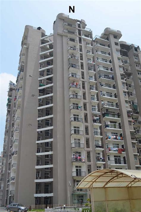 Amrapali Zodiac Construction Update
