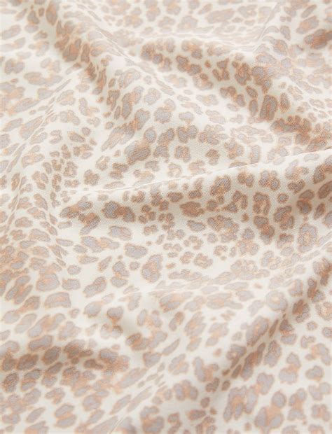 Buy 5pk No VPL Animal Print Midi Knickers at Marks & Spencer