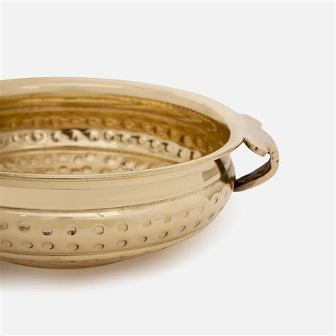 Laavanya 6 Inch Brass Urli – DecorTwist