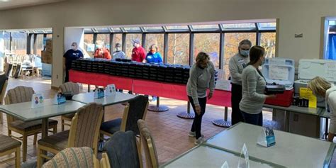 Southeastern Kentucky churches team up to give meals to healthcare workers