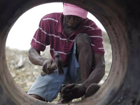'Worse Than Hell' This Is How Indian Migrant Workers Returning From ...