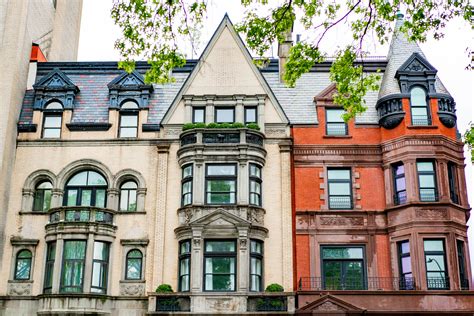 8 INTERESTING New York City Nicknames (You Should Know)