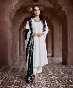 Divastri Women Kurta Pant Dupatta Set - Buy Divastri Women Kurta Pant ...
