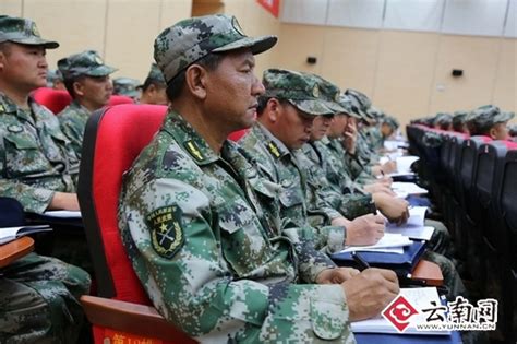 提升专武干部素质 云南省军区组织839名基层武装部长集训（图）_资讯频道_凤凰网
