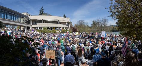 PeaceHealth at University District up for sale, facing demolition ...