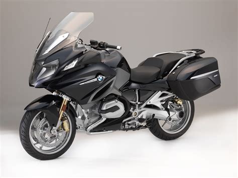 2018 BMW R 1200 RT Buyer's Guide | Specs & Price
