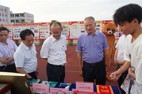 湘潭市首届职业技能大赛育婴师赛项在我校举行