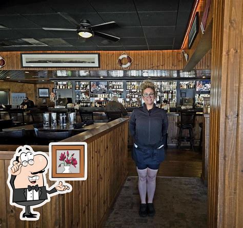 The Butler, Saugatuck - Restaurant menu, prices and reviews