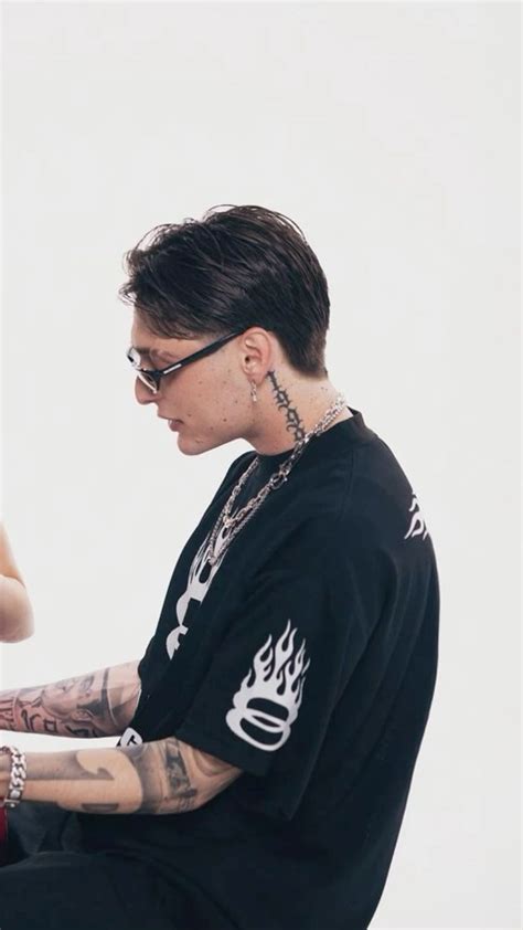 Peso Pluma | Hair cuts, Long hair styles men, Tapered hair