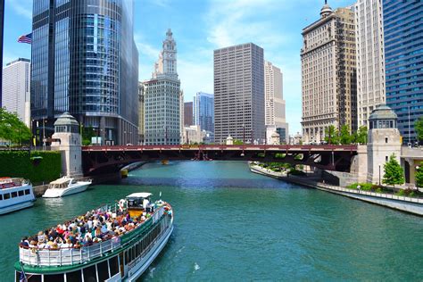 25 Ultimate Things to See and Do in Chicago