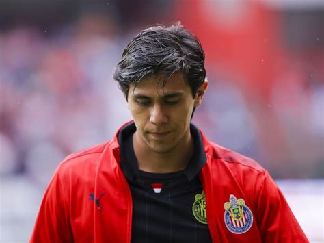 José Juan Macías, cerca de regresar a las canchas, cuando Chivas más lo ...