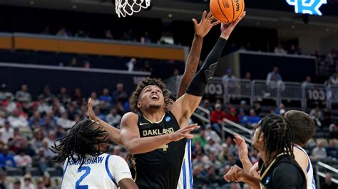 Jack Gohlke makes 10 3s as Oakland delivers first true shock of March ...