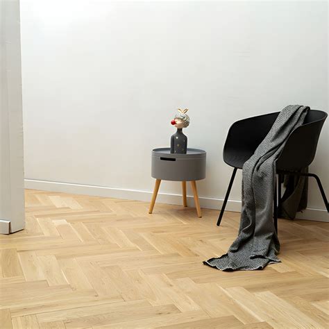 Contemporary Oak Solid Wood Smooth Surface Hardwood Flooring Water ...