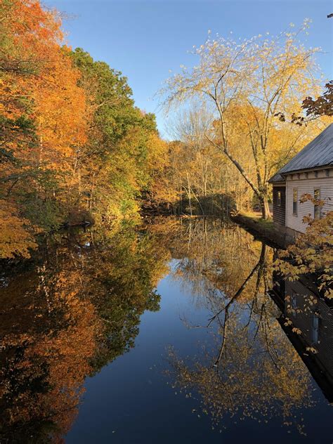 No. Berwick ME in the fall : r/Maine