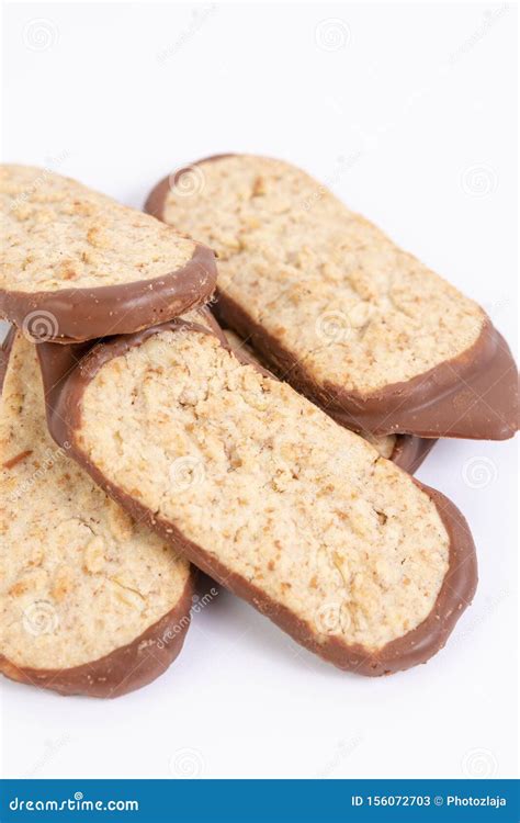 æ–°é²œçš„ä¸‰æ–‡é±¼æŠ«è ¨ï¼Œé… è¥¿çº¢æŸ¿ï¼Œé»‘æ©„æ¦„ï¼Œå¥¶é…ªå’Œé˜¿é² å ¤æ‹‰â€¦â€¦ä¸€ç»„ç…§ç‰‡æ ...