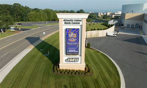 JMU 2024 Fall Break.