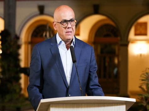 Parliaments of Venezuela, Colombia agree improve relations