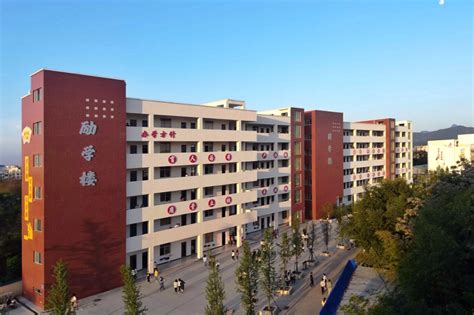 赣州青年科技职业学校2023招生简章-赣州青年科技职业学校