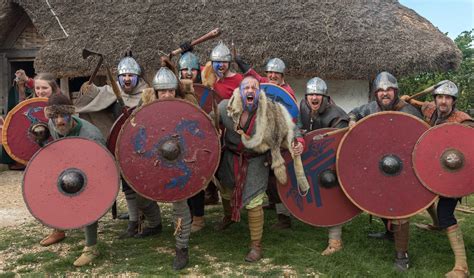 ANGLO-SAXONS DO BATTLE AT ANCIENT FARM! - Hampshires Top Attractions