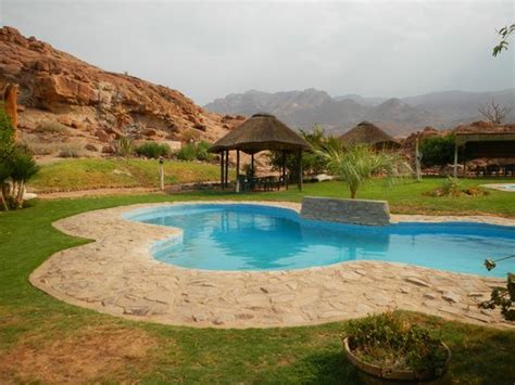 BRANDBERG WHITE LADY LODGE (Uis) - Lodge Reviews, Photos, Rate ...