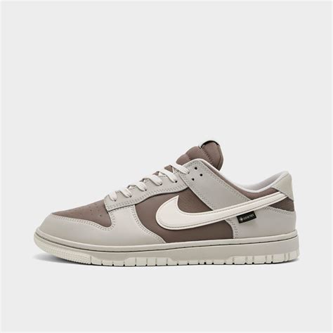 Men's Nike Dunk Low GORE-TEX Casual Shoes | Finish Line