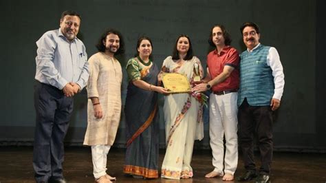 India Today's Pooja Shali gets J&K State Icon Award - India Today