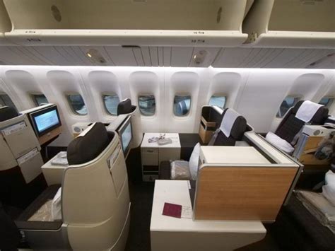 Swiss Airlines Business Class 的图像结果