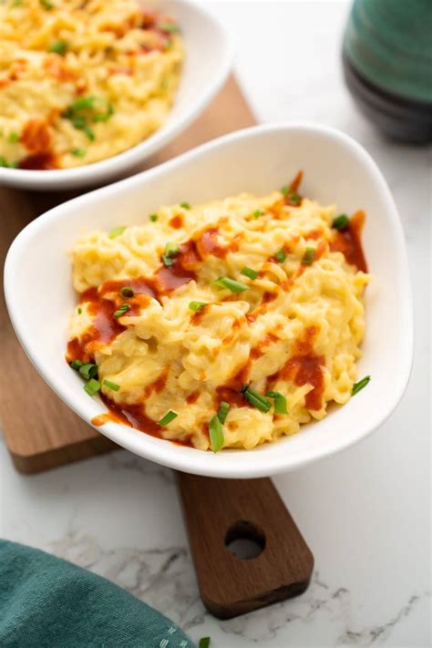 Spicy Cheesy Ramen Recipe - Fab Everyday