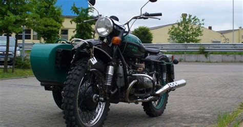 Putin Gifts Motorbike to Alaskan Man: “I Guess I Owe Him a Thank You Note”