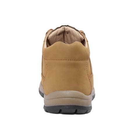 Best Casual Shoes for Men for Daily Wear – Redchief