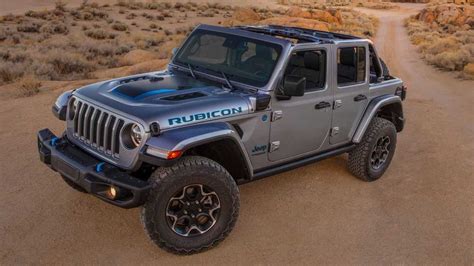 Jeep Wrangler 4xe Gets 21 Miles Of EPA Electric Range
