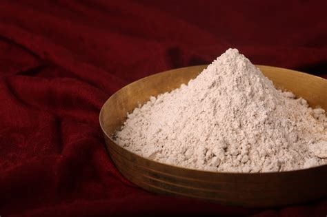 Sprouted & Roasted Jowar Flour – OOO Farms