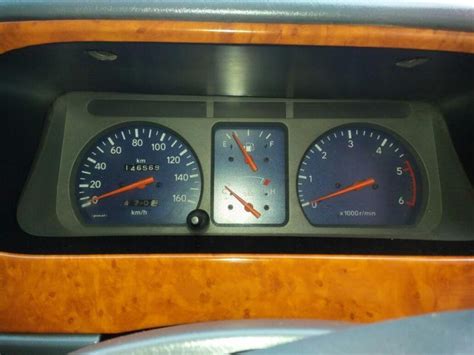 Used Toyota Qualis FS B4 2004 Model (PID-1415586825) Car for Sale in Pune