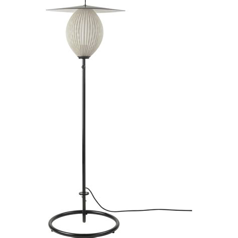 Gubi Satellite Outdoor Floor Lamp Cream White
