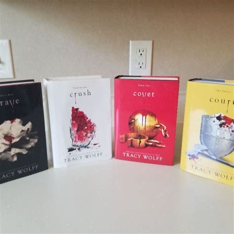 Crave Series by Tracy Wolff, Hardcover | Pangobooks