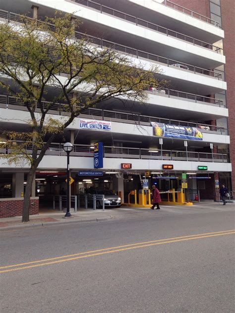 W3 Thompson Structure - Parking in Ann Arbor | ParkMe