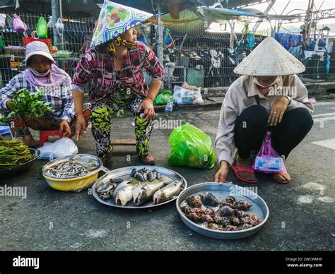 Vietnam, Ha Tien, local market Stock Photo - Alamy