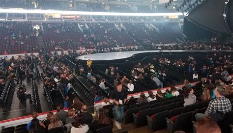 United Center Floor Seats for Concerts - RateYourSeats.com
