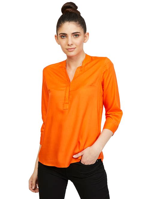 Get Solid V-Neck Three-Quarter Sleeves Shirt at ₹ 899 | LBB Shop