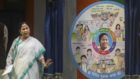 Asked about Vande Bharat stone pelting, Bengal CM Mamata Banerjee says ...