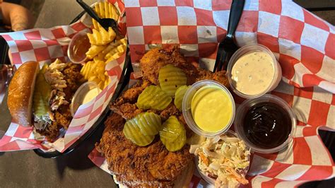 Reviewing new Biloxi, MS, restaurant Rip ‘N Hot Chicken | Biloxi Sun Herald